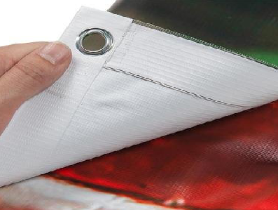 赤水喷绘和刀刮布的工艺区别。